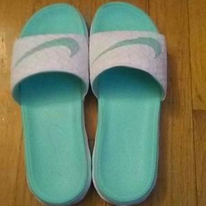 Womens nike slides